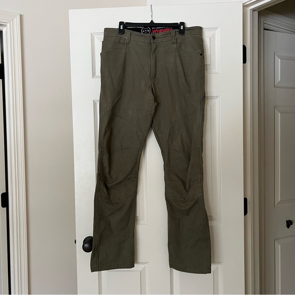 Men's Wrangler ATG pants